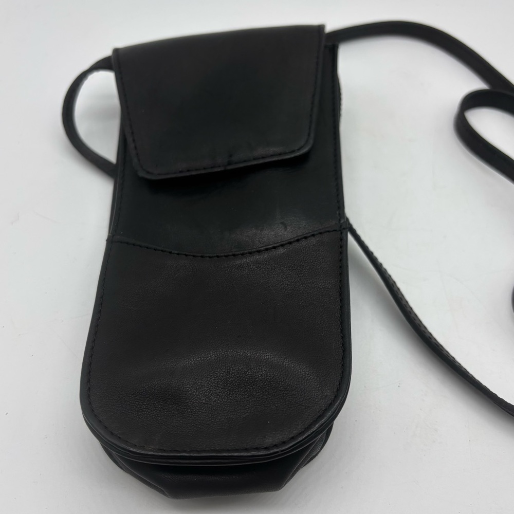 Levenger Black Leather Convertible Crossbody Pouch Smartphone Belt Bag Sporan